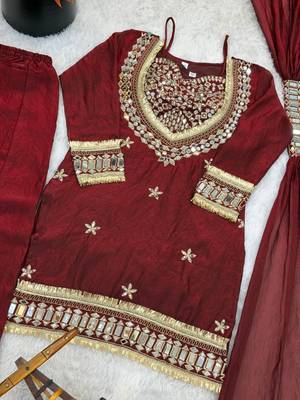 real mirror work with lace border kurta set 4