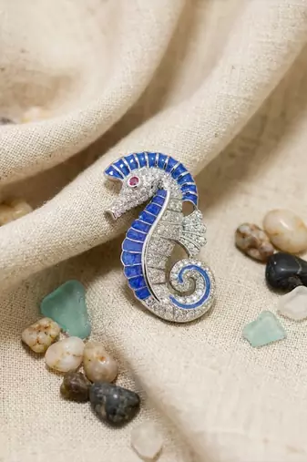 Blue crystal seahorse designer brooch pin for women & men