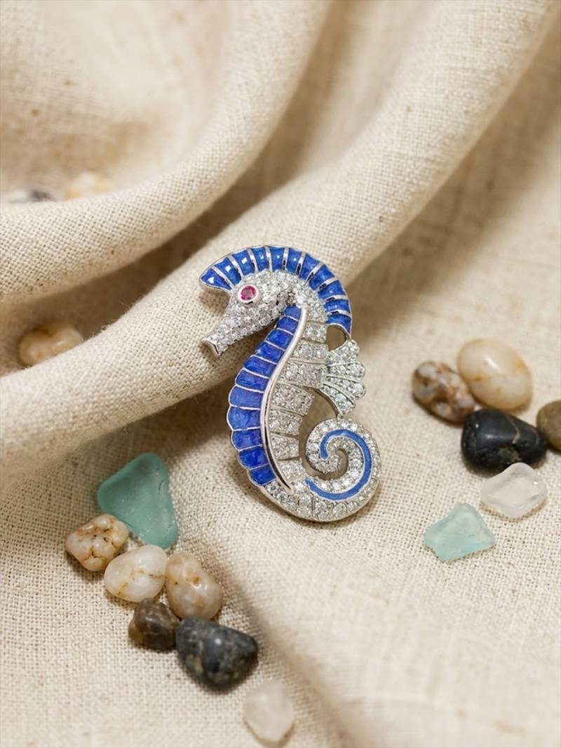 Blue crystal seahorse designer brooch pin for women & men