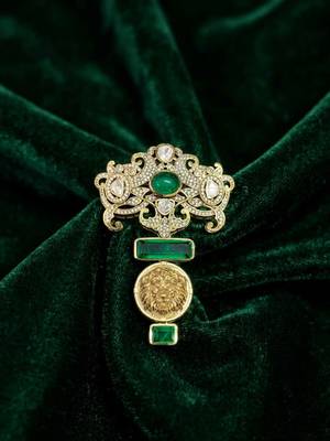 Royal green stone lion motif designer brooch pin for women & men 3