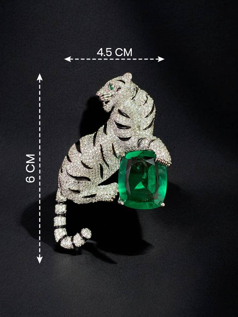 Luxury tiger green stone crystal designer brooch pin for women & men