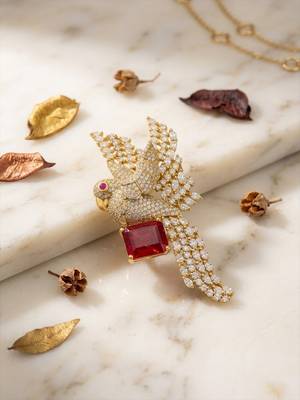 Luxury parrot design gold plated brooch with red and silver  stone & crystal detailing     designer pin for women & men 3