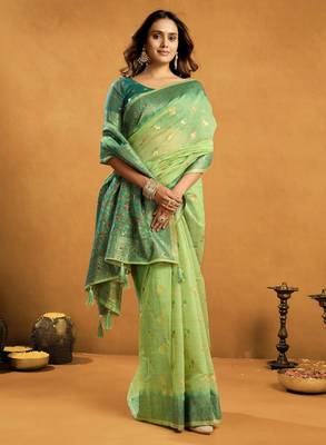 Green premium spun cotton zari woven saree with blouse 2