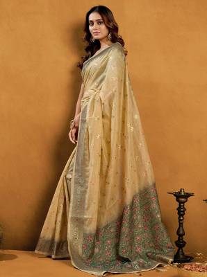 Cream premium spun cotton zari woven saree with blouse 3