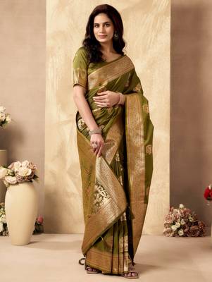 Mehendi silk zari woven saree with blouse 2