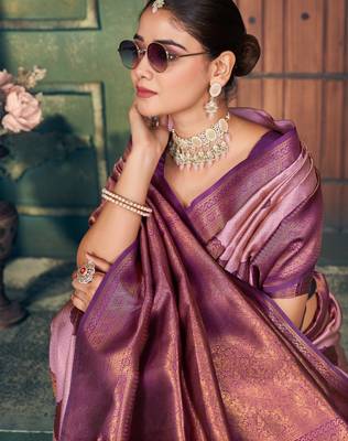 Light purple silk zari woven saree with blouse 4