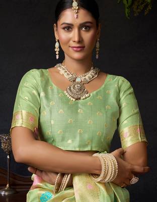 Green organza khadi zari woven saree with blouse 4