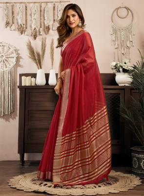 maroon zari woven khadi cotton saree 3
