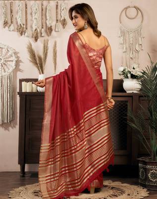 maroon zari woven khadi cotton saree 5