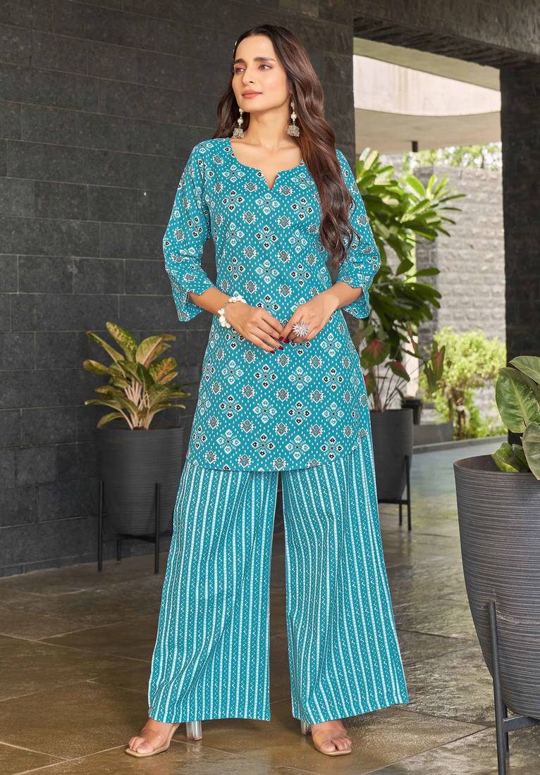 Sky blue geometric print poly cotton fusion wear co-ord set