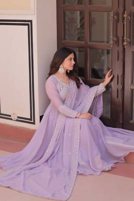 Lavender Star Georgette With Rich Sequins Coding Beads Embroidered work kurti with dupatta 2