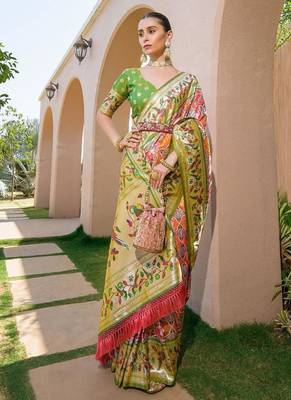 green silk blend floral paithani woven saree 3