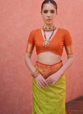 parrot green banarasi silk festive saree 2