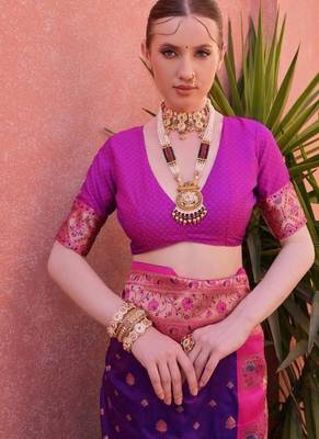 purple banarasi zari butti silk saree 2