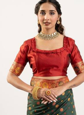 dark green banarasi zari weave silk saree 4