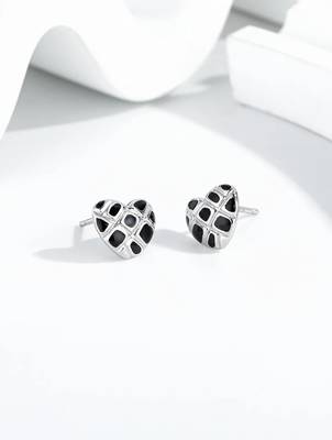 Pure 925 silver black velvet heart stud earrings for women 3