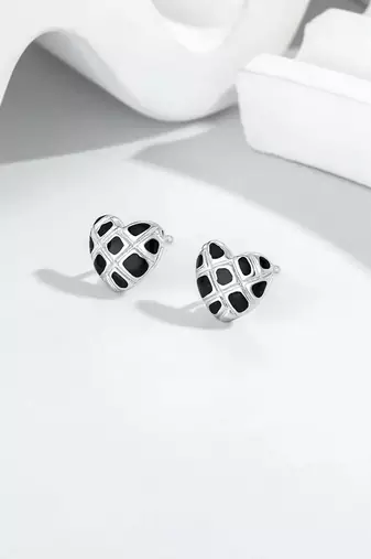 Pure 925 silver black velvet heart stud earrings for women