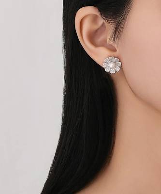 Pure 925 silver pearl bloom radiance earrings for women 5