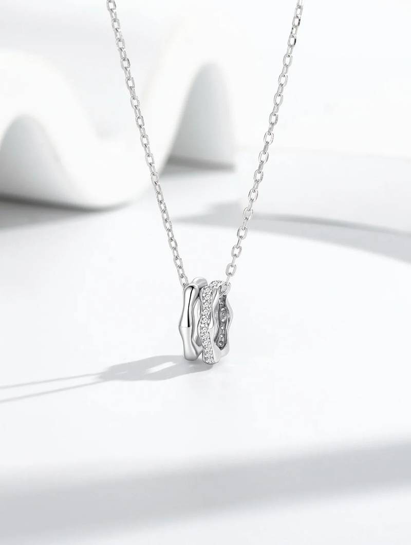 Pure 925 silver interlocked aura pendant for women