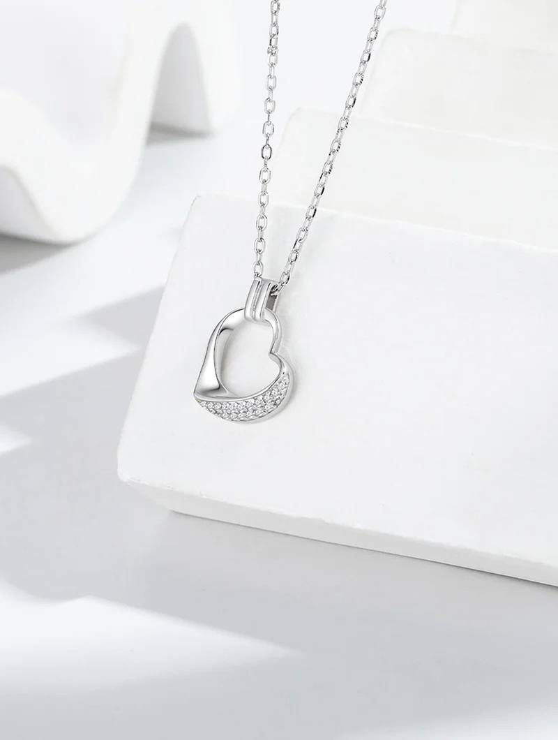 Pure 925 silver serenity heart halo pendant for women