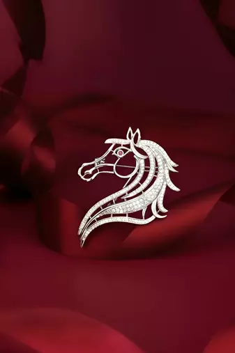Pure 925 silver imperial horse crest brooch