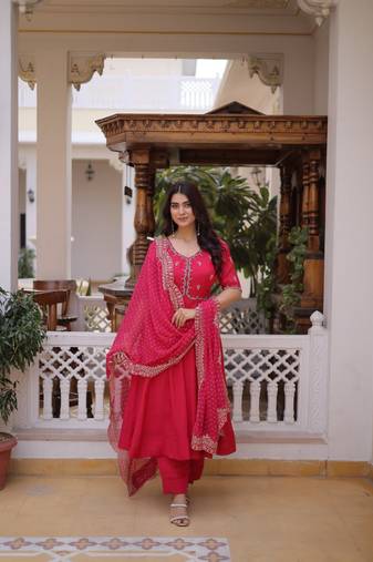 Pink Readymade Mul Chanderi with Beads Embroidered work  kurti-pant-dupatta