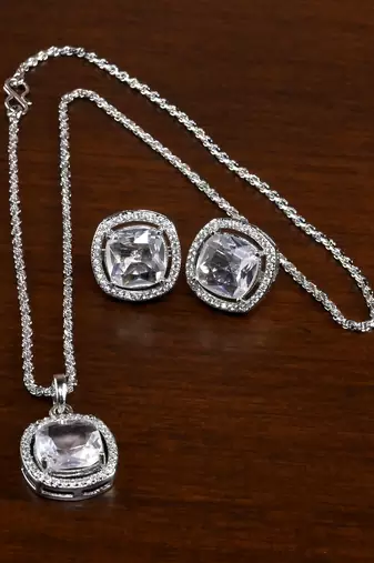 silver white american diamond pendant set