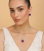 Silver electric RubyRed stone pendant set 
