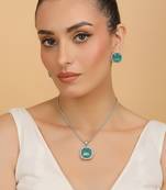 Silver turquoise green stone pendant set