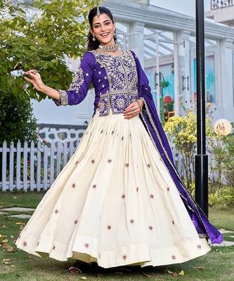 cream sequin and thread work silk lehenga set 3