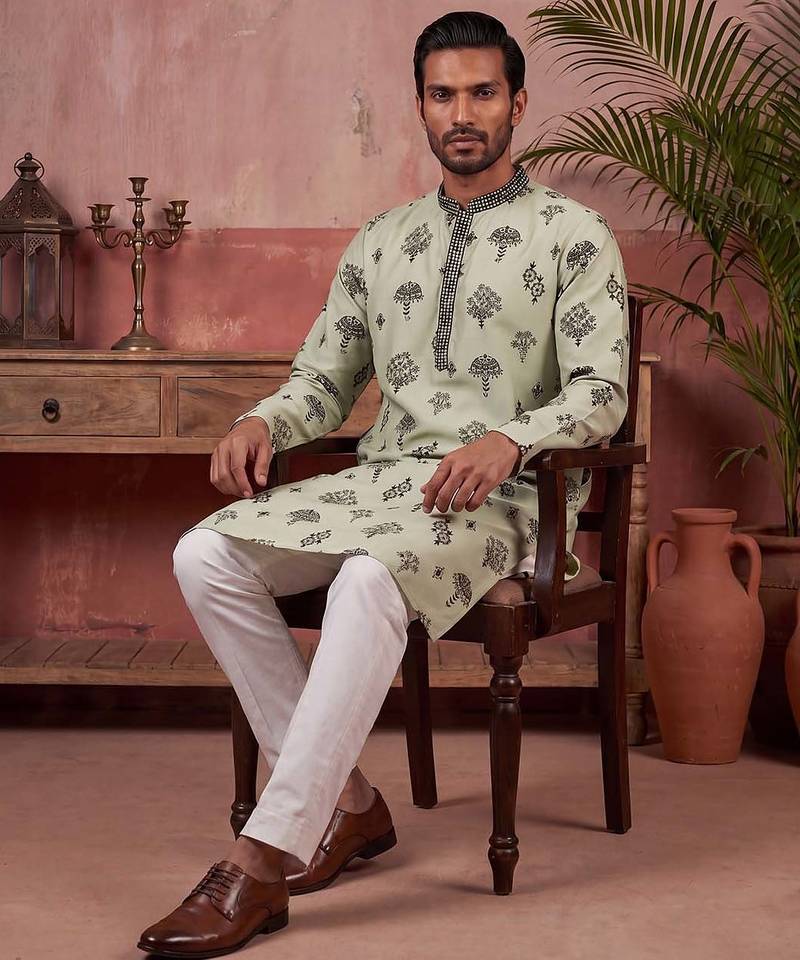 Mens silk blend embroidered solid green kurta
