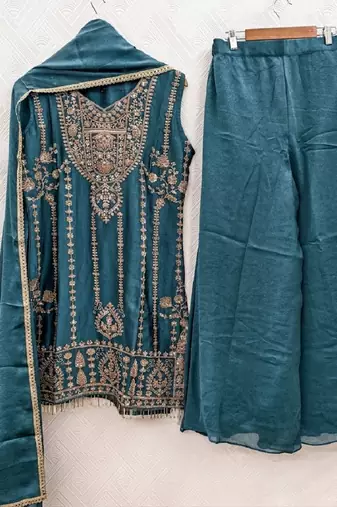 Womens heavy embroiedery with beads work kurta set