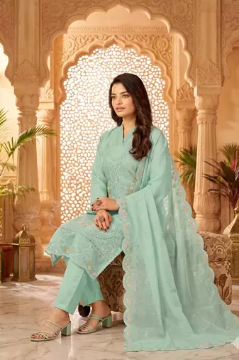 Womens silk with heavy embroiedery with sequence work kurta set