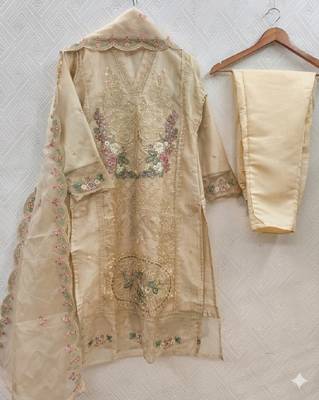 Womens silk with heavy embroiedery with sequence work kurta set 3