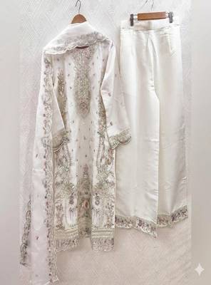 Womens silk with heavy embroiedery with sequence work kurta set 3