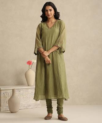Olive green handloom mul chanderi kurta set 3