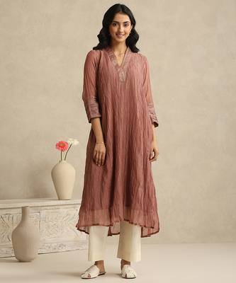 Dusty rose handloom mul chanderi kurta set 3