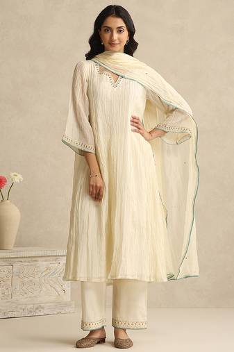 Ivory handloom mul chanderi kurta set