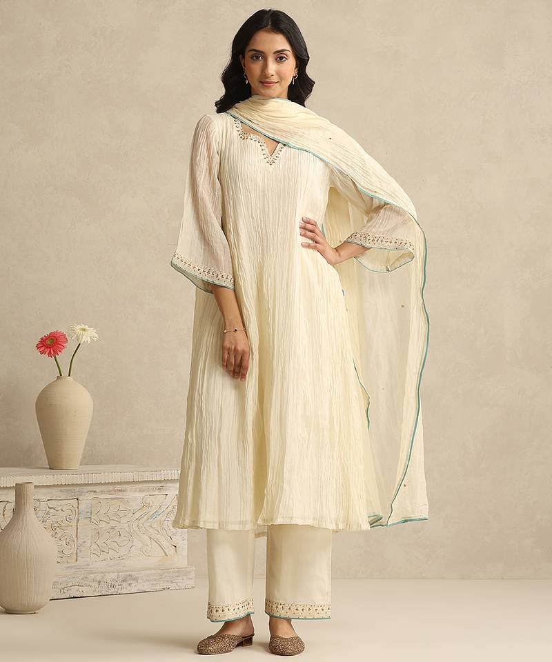 Ivory handloom mul chanderi kurta set