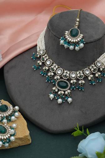 Rama green color choker kundan necklace set