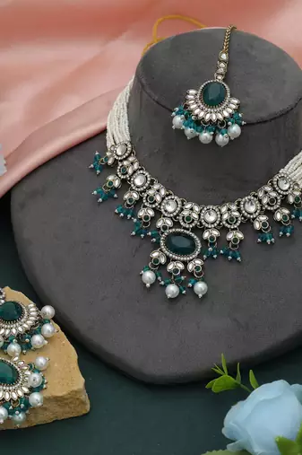 Rama green color choker kundan necklace set
