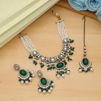 Green color choker kundan necklace set 2