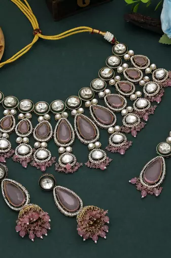 Light pink color kundan necklace set