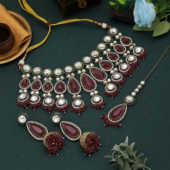 Magenta color kundan necklace set 1