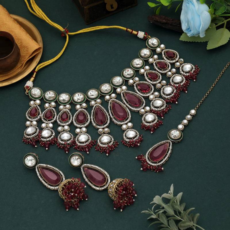 Magenta color kundan necklace set