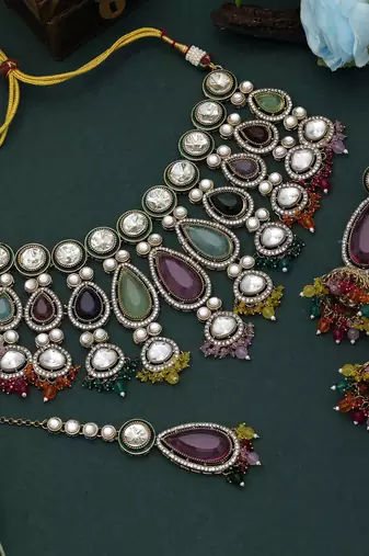 Multi color kundan necklace set