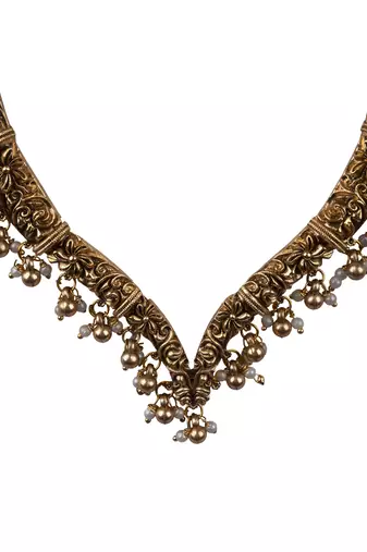Gold plated pearl temple necklace se