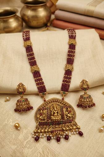 Temple design maroon necklace set for women