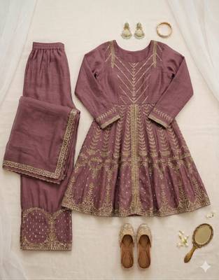 onion pink silk blend embroidered palazzo set 5