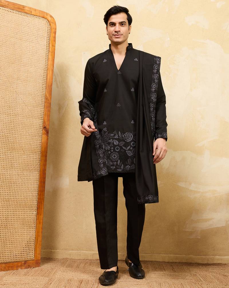 Black viscose silk thread & sequence embroidered work kurta with dupatta